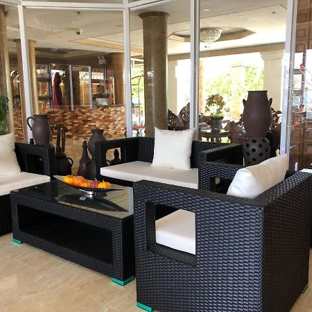 Em Royalle Hotel & Beach Resort Σαν Χουάν Εξωτερικό φωτογραφία